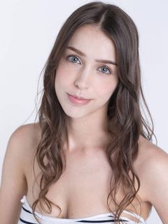 Stefanie Joosten